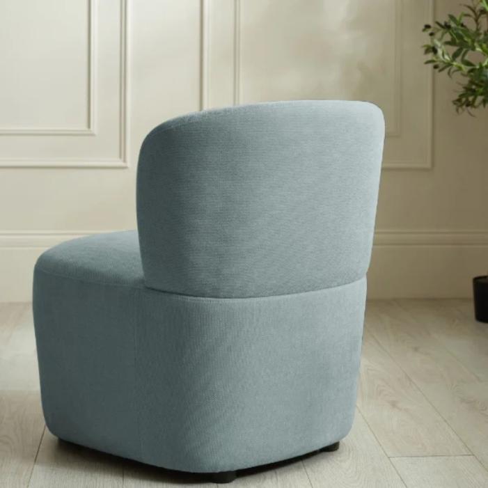 6697_furniture_Lunetta Accent Chair.jpg
